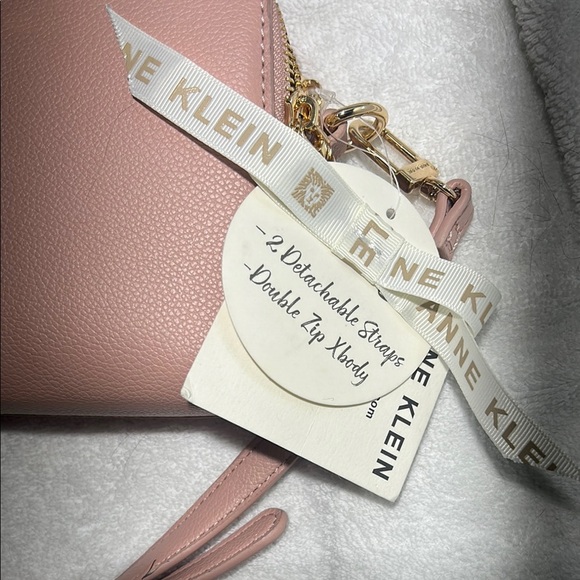 Anne Klein Pink Crossbody Bag - Picture 6 of 7